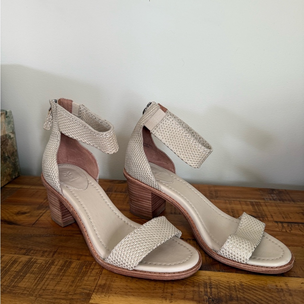 Frye Cream Women's Shoes